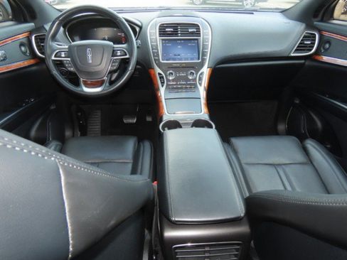 Used 2020 Lincoln Nautilus Reserve w/ Equipment Group 201A FWD image 22