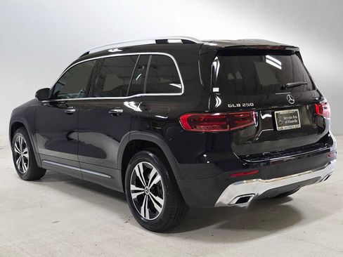 Certified 2025 Mercedes-Benz GLB 250 4MATIC image 6