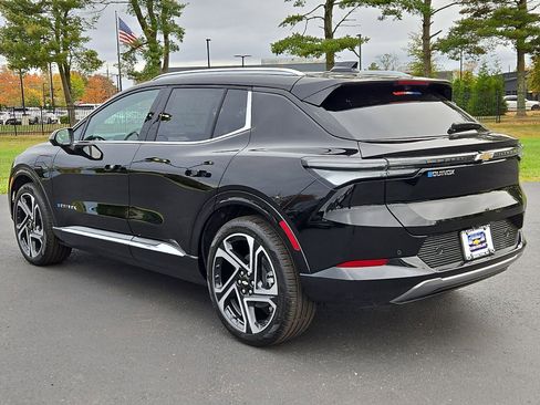 New 2026 Chevrolet Equinox EV LT w/ Convenience Package II image 11