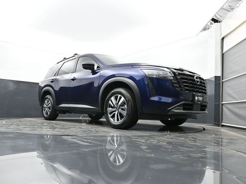 New 2026 Nissan Pathfinder SL image 28