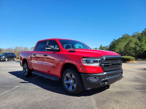 Used 2021 RAM 1500 Big Horn w/ Built-to-serve Edition image 7