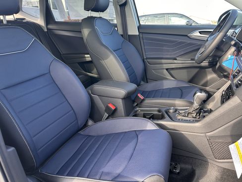 New 2026 Volkswagen Taos SEL image 27