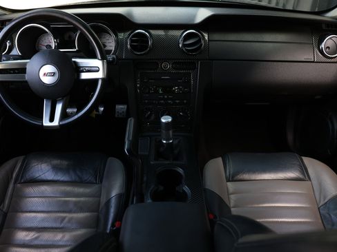 Used 2007 Ford Mustang GT image 26