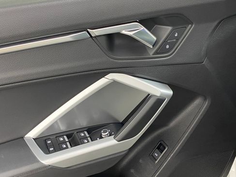 Used 2020 Audi Q3 2.0T Premium Plus w/ Premium Plus Package image 24