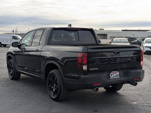 Certified 2025 Honda Ridgeline Black Edition image 8