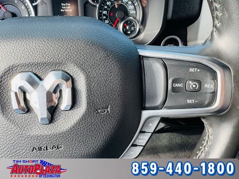 Used 2024 RAM 2500 Big Horn image 32