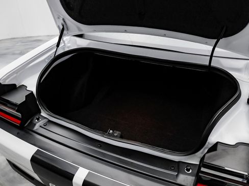 Used 2023 Dodge Challenger SRT Hellcat w/ Driver Convenience Group image 92