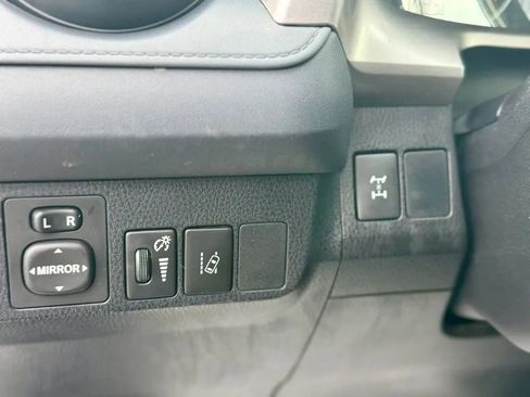 Used 2018 Toyota RAV4 LE w/ All Weather Liner Package image 24