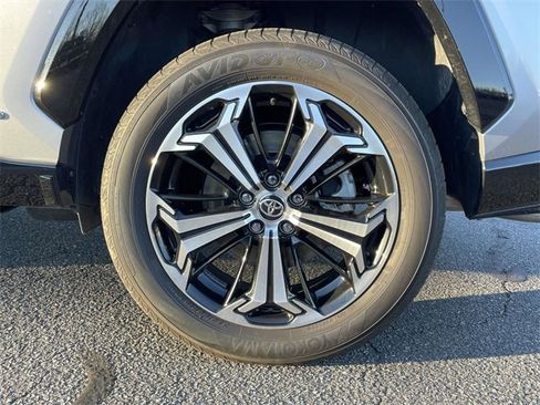 Used 2021 Toyota RAV4 XSE image 11