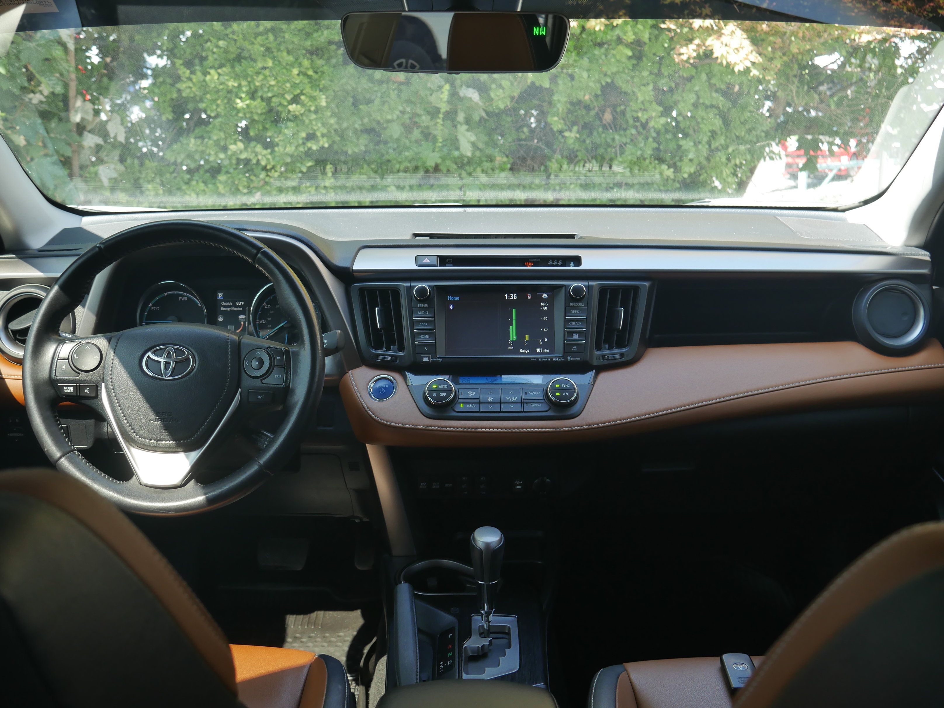 Used 2017 Toyota RAV4 Limited w/ Advanced Technology Package AWD/4WD image 10
