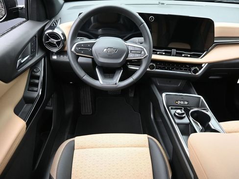 New 2026 Chevrolet Equinox ACTIV w/ Convenience Package III image 14