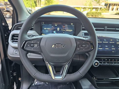 New 2027 Chevrolet Bolt LT w/ Comfort Package FWD image 24