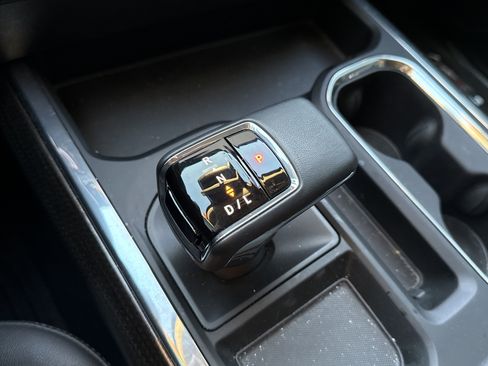 Used 2024 Chevrolet Silverado 1500 LT Trail Boss w/ LT Trail Boss Premium Package image 26