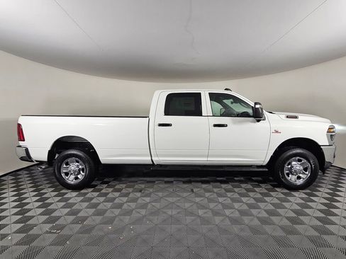New 2026 RAM 3500 Tradesman AWD/4WD image 3