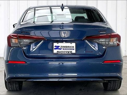 New 2026 Honda Civic Sport Touring image 4