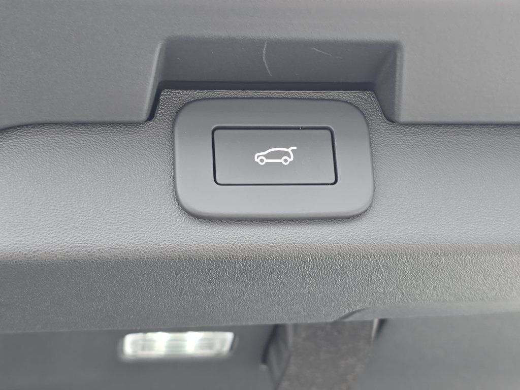 New 2026 Land Rover Discovery S AWD/4WD image 14