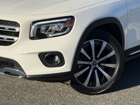 Certified 2022 Mercedes-Benz GLB 250 image 4