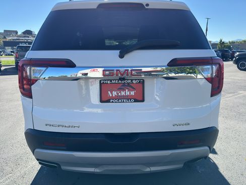 Used 2023 GMC Acadia SLT image 3