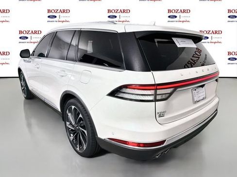 Certified 2023 Lincoln Aviator Reserve w/ Equipment Group 201A RWD image 6