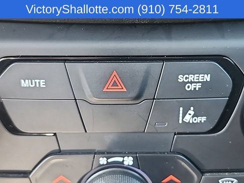 Used 2021 Jeep Renegade Sport AWD/4WD image 7