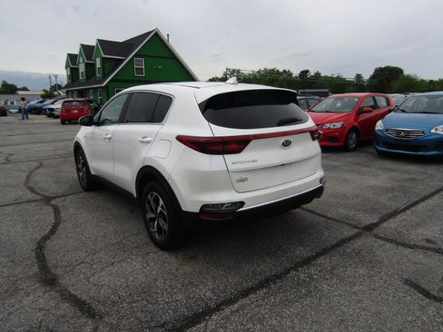 Used 2021 Kia Sportage LX AWD/4WD image 5
