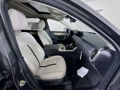 New 2025 MAZDA CX-90 Plug-In Hybrid w/ Preferred image 29