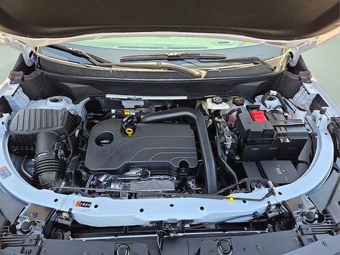 New 2026 Chevrolet Equinox RS w/ Convenience Package III FWD image 10