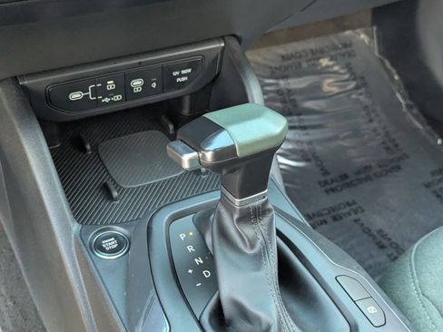 Certified 2025 Kia K4 EX image 28