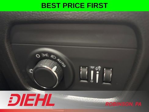 New 2026 Jeep Grand Cherokee Altitude AWD/4WD image 23
