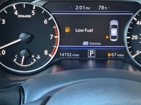 Used 2025 Nissan Altima 2.5 SV FWD image 20