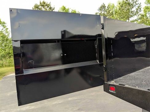 New 2024 RAM 5500 Tradesman w/ Max Tow Package image 30