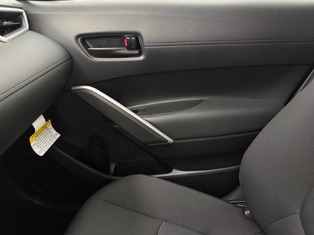 New 2026 Toyota Corolla Cross LE w/ Moonroof Package FWD image 24