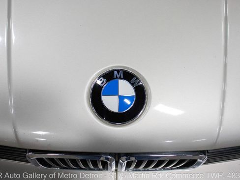 Used 1989 BMW 325i Convertible RWD image 34