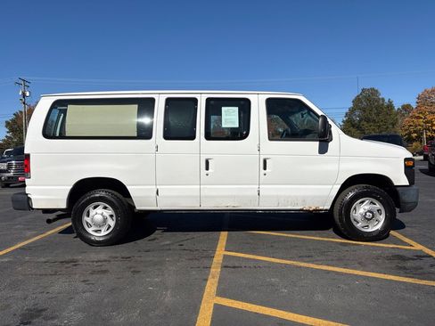 Used 2012 Ford E-350 and Econoline 350 Super Duty image 5