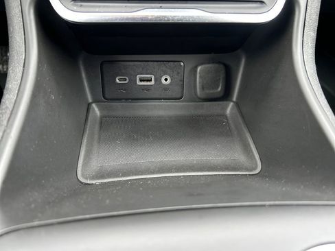 Used 2018 GMC Terrain SLE w/ Driver Convenience Package image 16