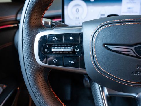 New 2026 Genesis GV70 3.5T Sport Prestige AWD/4WD image 20