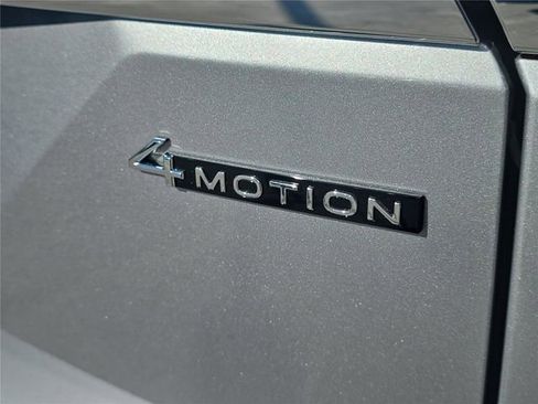 New 2026 Volkswagen Atlas SEL image 4