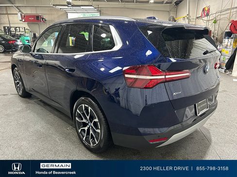 Used 2025 BMW X3 xDrive30i AWD/4WD image 6