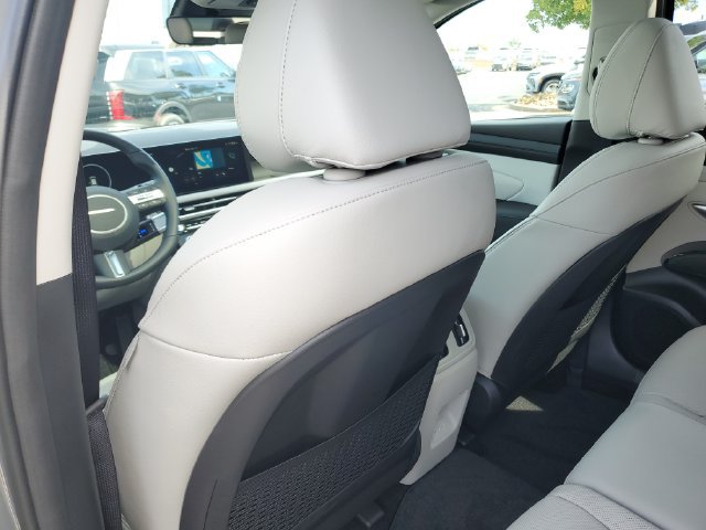 New 2026 Hyundai Tucson Limited FWD image 14