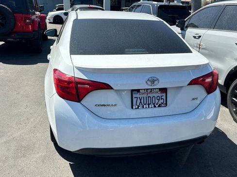 Used 2017 Toyota Corolla SE w/ Carpet Mat Package (TMS) image 5