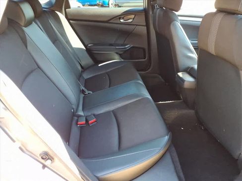 Used 2020 Honda Civic Sport image 11