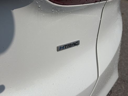 Used 2020 Hyundai Santa Fe Limited AWD/4WD image 10