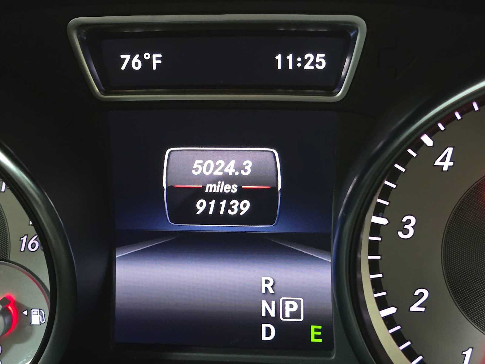 Used 2015 Mercedes-Benz CLA 250 4MATIC image 29