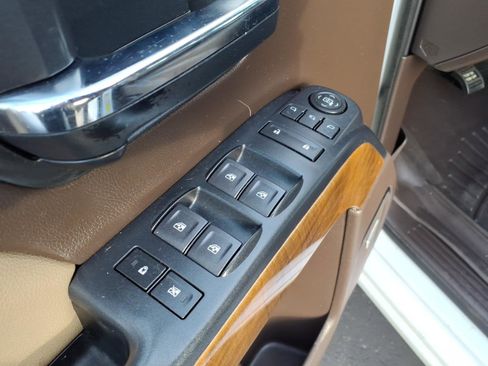 Used 2019 Chevrolet Silverado 2500 LTZ w/ Duramax Plus Package image 22