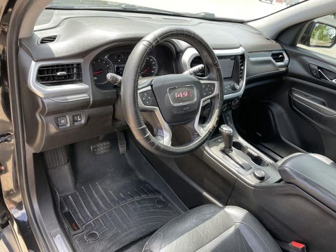 Used 2019 GMC Acadia SLT w/ Black Edition FWD image 14