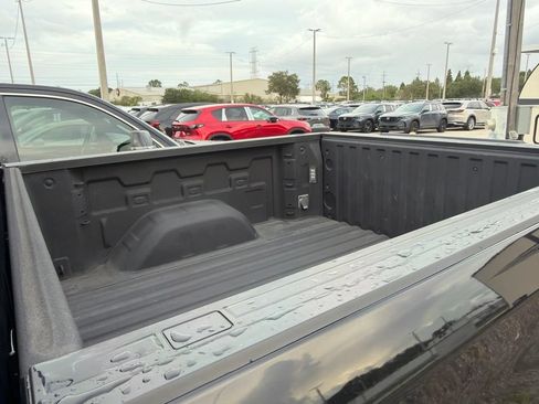Used 2023 Chevrolet Silverado 1500 LTZ w/ LTZ Convenience Package II AWD/4WD image 4