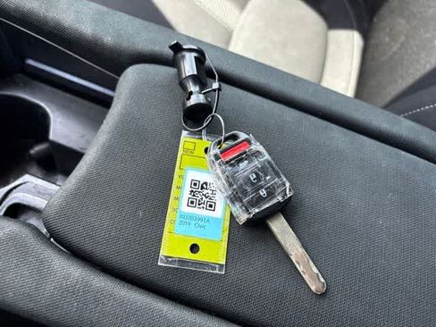 Used 2019 Honda Civic LX image 25