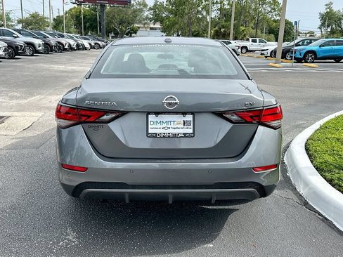 Used 2022 Nissan Sentra SV FWD image 6