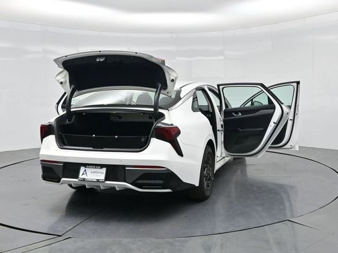 New 2026 Kia K5 LXS FWD image 42
