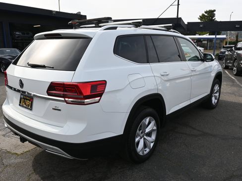 Used 2018 Volkswagen Atlas SE image 9
